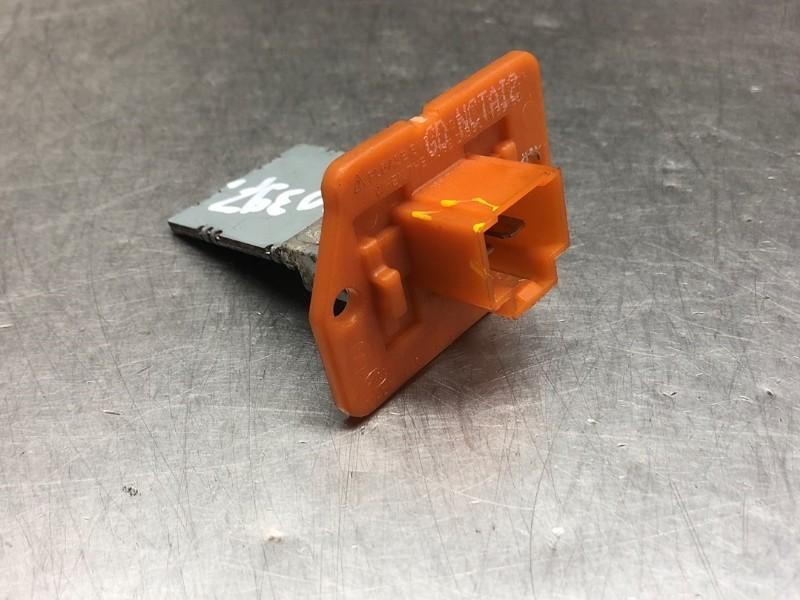 RESISTANCE CHAUFFE Hyundai i30 Wagon (PDEF5), Dhr. M. Roggen, Stadsweg 37 37
9917 PV  WIRDUM GR., NL, Hyundai, Utilisé