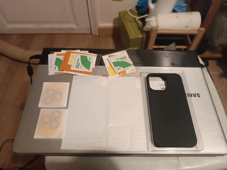 iPhone 13 Pro acc set - protecteur d'écran, étui - Nouveau, Télécoms, Téléphonie mobile | Housses, Coques & Façades | Apple iPhone