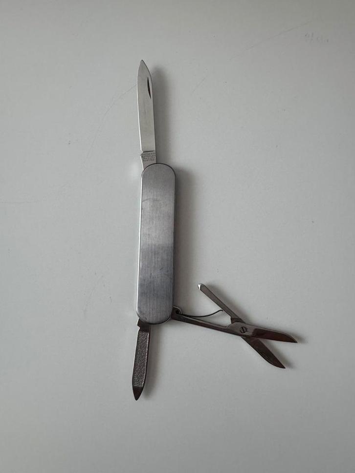 Victorinox vintage Zwitsers mes, Caravans en Kamperen, Kampeeraccessoires, Gebruikt, Ophalen of Verzenden