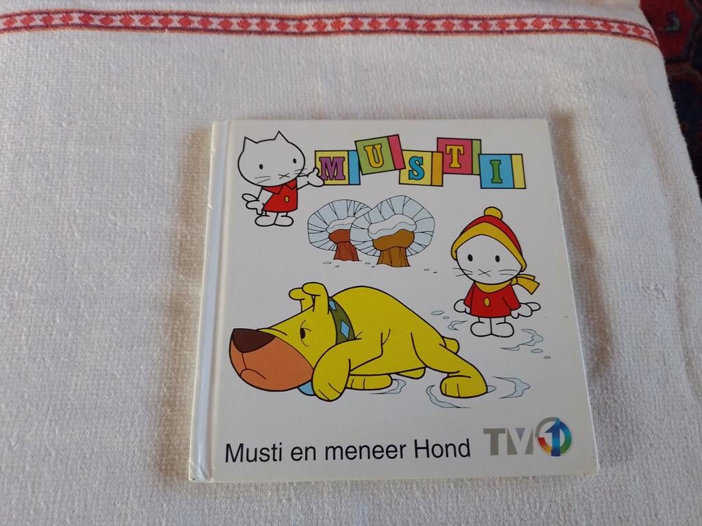 Musti en meneer Hond, Ophalen of Verzenden, Gelezen, R. Frederix; R. Goossens