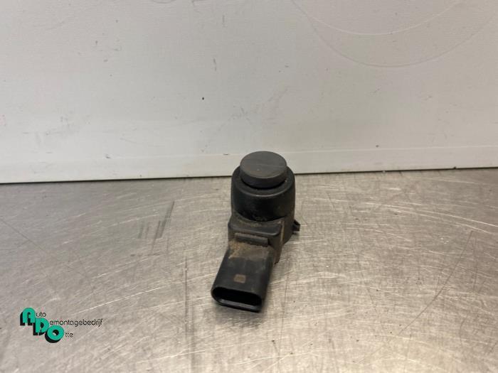 Capteur PDC d'un Volkswagen Caddy (Caddy 04-), Autos : Pièces & Accessoires, Autres pièces automobiles, Volkswagen, Utilisé, 3 mois de garantie