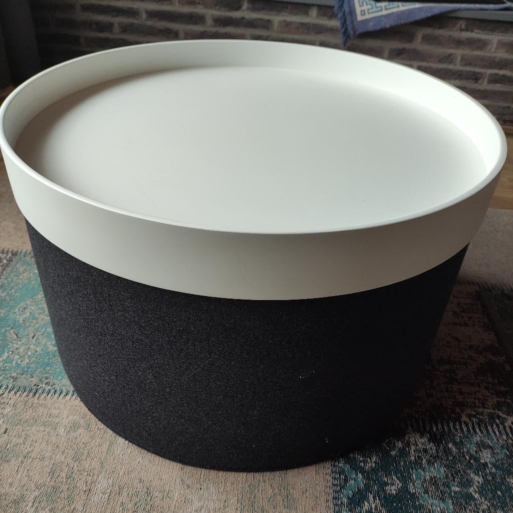 Pouf/table d'appoint Softline, Maison & Meubles, Tables | Tables d'appoint, Comme neuf, Rond, Moins de 45 cm, Autres matériaux