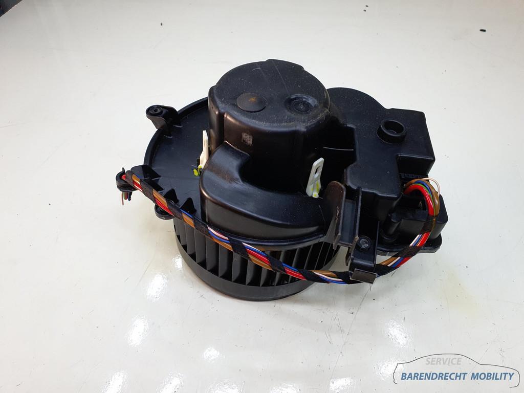 Moteur de chauffage CLK W209 Mercedes avec r sistance moteur, Autos : Pièces & Accessoires, Mercedes-Benz AG, Mercedes-Benz, Utilisé