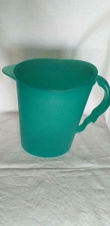 Tupperware Mint Groene Schenkkan, Huis en Inrichting, Keuken | Tupperware, Groen, Ophalen of Verzenden