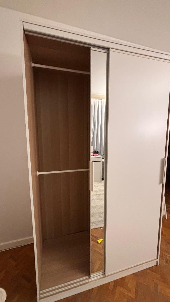 Armoire ikea, 25 à 50 cm, 100 à 150 cm, 150 à 200 cm, Enlèvement
