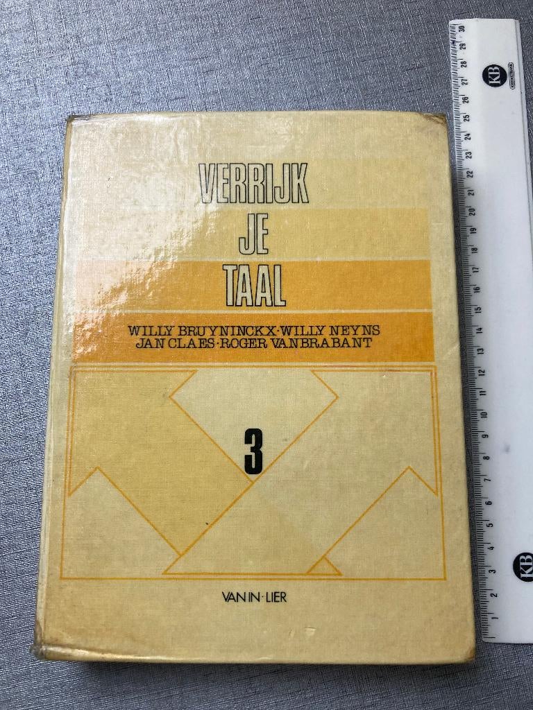 BOEK VERRIJK JE TAAL, Ophalen of Verzenden, Gelezen