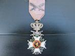 Belgische medaille Leopold Orde met zwaarden militair., Verzamelen, Ophalen of Verzenden
