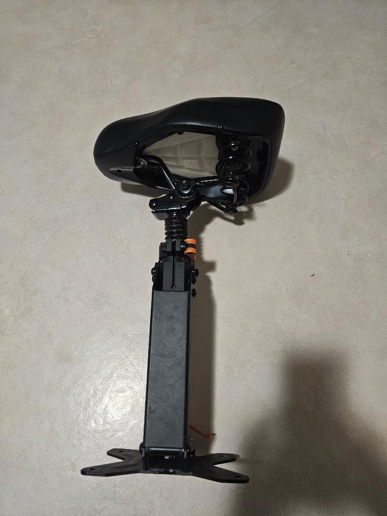 Zadel Kukirin g2 max, Fietsen en Brommers, Steps, Ophalen, Zo goed als nieuw, Elektrische step (E-scooter), Kukkirin