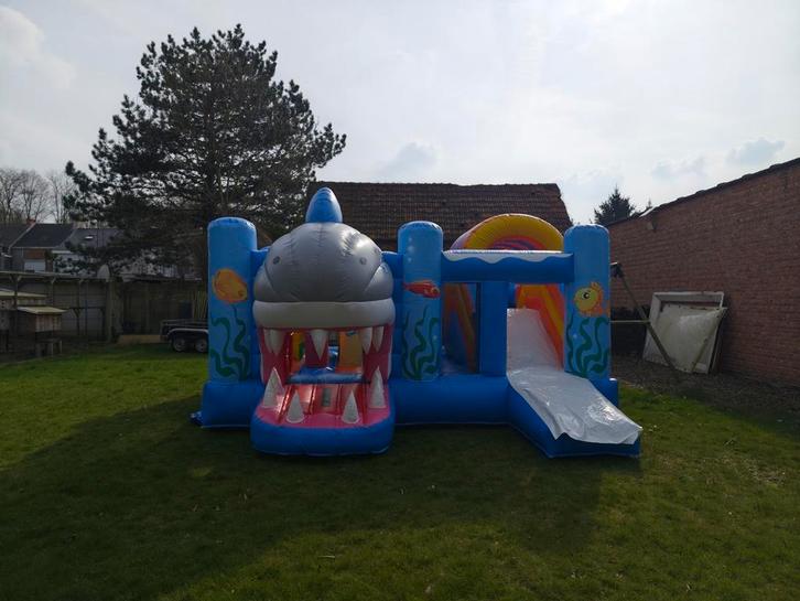 Châteaux gonflables à louer., Hobby & Loisirs créatifs, Articles de fête | Location, Enlèvement