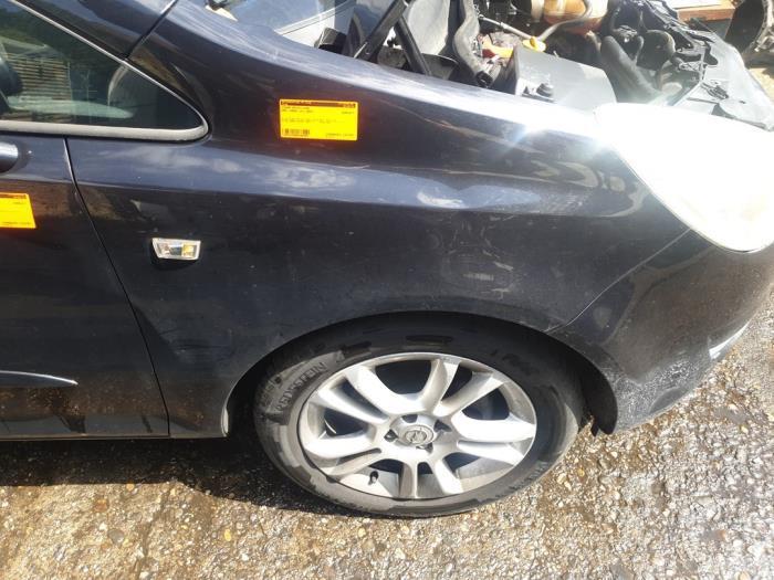 Aile avant droite d'un Opel Corsa (Z2HU), Autos : Pièces & Accessoires, Carrosserie & Tôlerie, Opel, Utilisé, 3 mois de garantie