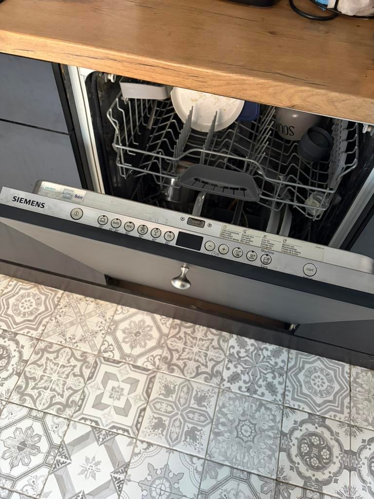 Keuken, Elektronische apparatuur, Vaatwasmachines, Gebruikt, Ophalen