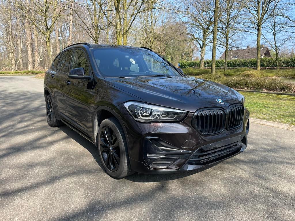 Bmw X1 AUTOMAAT 16d als nieuw 2021 Full Option, Autos, BMW, Achat, Euro 6, 1496 cm³, Entretenue par le concessionnaire