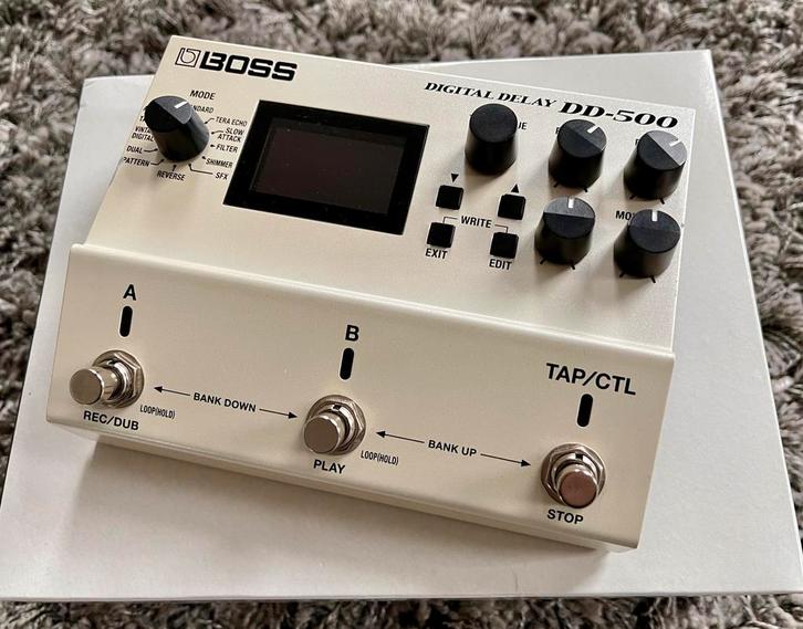 Boss DD-500 Delay - Nieuwstaat, originele doos, Muziek en Instrumenten, Effecten, Zo goed als nieuw, Ophalen of Verzenden