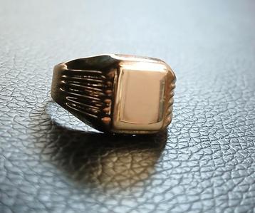 Chevalière 14k or / zegelring 14 karaat goud beschikbaar voor biedingen