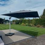 Zweefparasol 3 bij 3 meter met beschermhoes, Tuin en Terras, Zweefparasol, Zo goed als nieuw, Ophalen