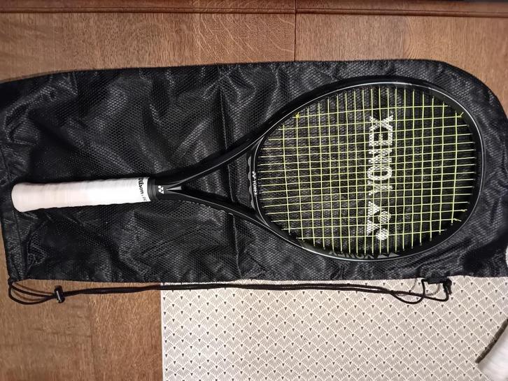 Yonex ezone 98 Aqua Night 2024 Lot de 2 raquettes manche 2, Sport en Fitness, Tennis, Gebruikt, Racket, Overige merken, L2, Ophalen of Verzenden