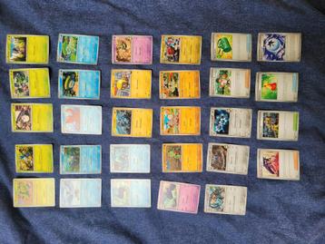 Duitse pokemonkaarten beschikbaar voor biedingen