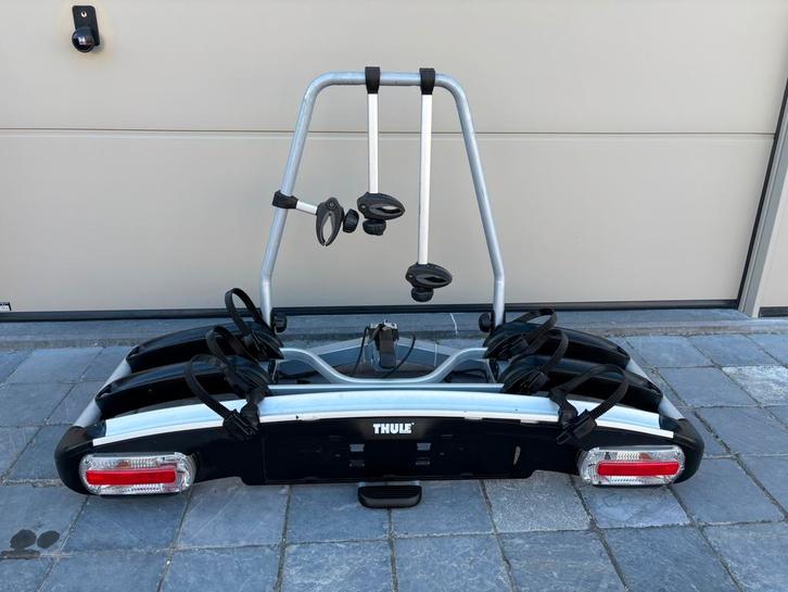 Thule fietsdrager voor 3 ( elektrische) fietsen 60 kg laden, Auto diversen, Fietsendragers, Zo goed als nieuw, Trekhaakdrager