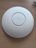 Ubiquiti UniFi UAP-AC-Pro Access Point – WiFi, Computers en Software, Ophalen, Zo goed als nieuw