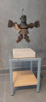 Statue en bois d'art africain, Enlèvement ou Envoi