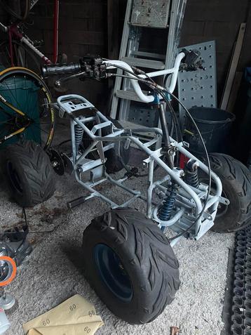 Mini quad frame, Enlèvement, Utilisé, Autres types
