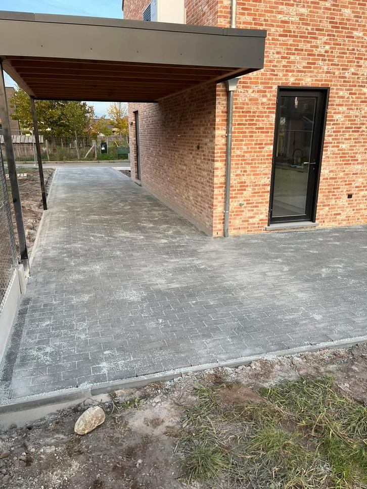 Tuinaanleg, klepelmaaiwerken, machinaal zaaien, grondwerken, Diensten en Vakmensen, Tuinmannen en Stratenmakers, Bestrating, Garantie