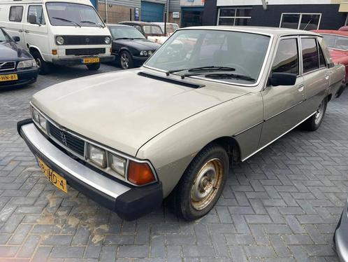 Peugeot 604 autom turbo diesel bj28-02-1984 nette goed rijde, Auto's, Oldtimers, Bedrijf, Te koop, Lederen bekleding, Metaalkleur