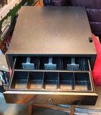 TIROIR DE CAISSE, Enlèvement