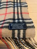 *UITVERKOOP* Burberry 100% cashmere sjaal, Kleding | Dames, Mutsen, Sjaals en Handschoenen, Gedragen, Burberry, Ophalen of Verzenden