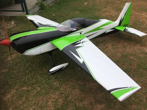 Pilot 90 inch wit groen, Hobby en Vrije tijd, Modelbouw | Radiografisch | Vliegtuigen, Zo goed als nieuw, Elektro, Ophalen