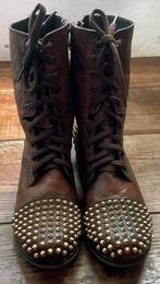 Bottes Steve Madden Studs 41, Vêtements | Femmes, Chaussures, Enlèvement ou Envoi, Steve Madden, Comme neuf, Brun