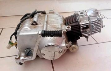Motor 4-takt Zhenhua Dax 48cc beschikbaar voor biedingen