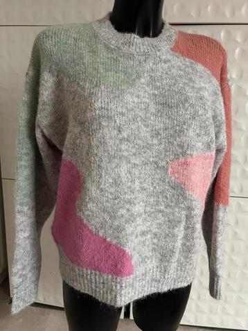 Pull Millenium pour femme : Taille Unique NEUF  beschikbaar voor biedingen