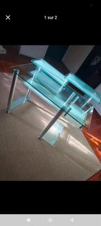 Bureau en verre, Ophalen