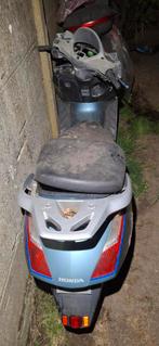 honda pantheon 125cc 2003, Motoren, Motoren | Honda, Scooter, Particulier, 11 kW of minder, 1 cilinder