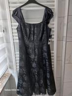 Robe soirée avec doublure neuve  taille 42 pour 40  €, Vêtements | Femmes, Habits de circonstance, Enlèvement ou Envoi, Comme neuf