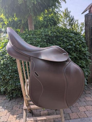 Tekna zadel 17,5 inch, Enlèvement, Utilisé, Récréation