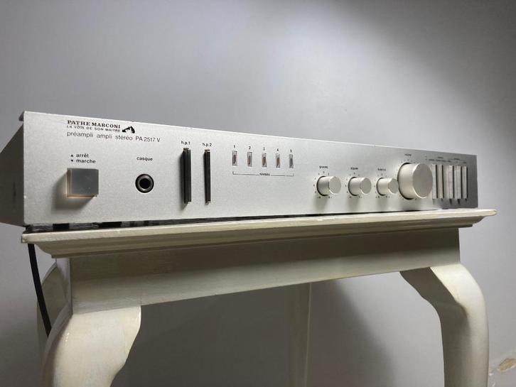 Zeldzame Pathé-Marconi stereo versterker Made in Japan, Audio, Tv en Foto, Versterkers en Ontvangers, Gebruikt, Stereo, 60 tot 120 watt
