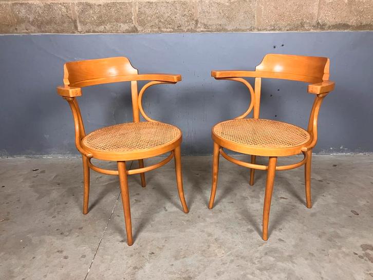 Thonet 233 replica’s bentwood beuken vintage webbing, Antiek en Kunst, Antiek | Meubels | Stoelen en Sofa's, Ophalen