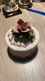 Zeer  mooie italians ronde doosje Bassano  Italie, Antiek en Kunst, Antiek | Keramiek en Aardewerk, Ophalen of Verzenden