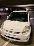 Daihatsu Sirion 2 2009 Euro4 benzine, Auto's, Daihatsu, Voorwielaandrijving, Stof, Elektrische ramen, 965 kg