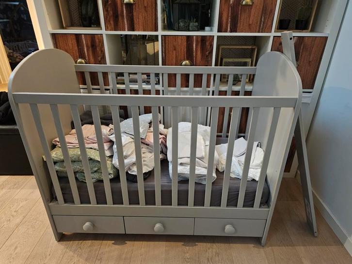 Lit bébé gonatt ikea, Enfants & Bébés, Chambre d'enfant | Lits, Utilisé, Matelas, Enlèvement