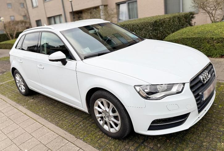 Audi A3 Sportback 1.2 TFSI Attraction S tronic, Autos, Audi, Particulier, A3, ABS, Régulateur de distance, Airbags, Air conditionné