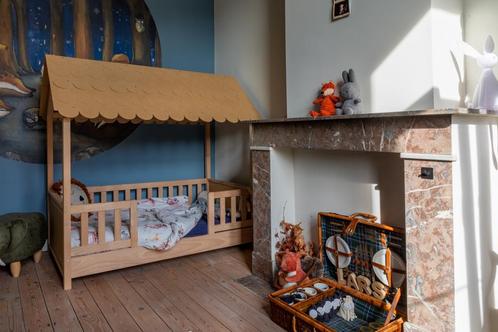 Peuter bedhuisje, Kinderen en Baby's, Kinderkamer | Bedden, Gebruikt, 140 tot 160 cm, 70 tot 85 cm, Matras, Ophalen
