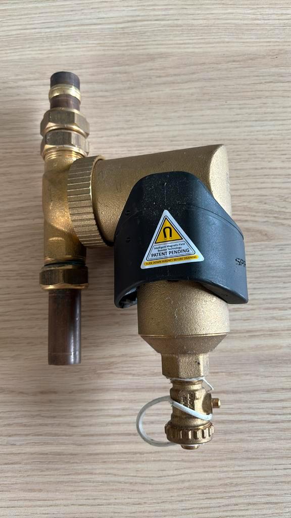 Spirotech MB3-afscheider, Doe-het-zelf en Bouw, Thermostaten, Gebruikt, Ophalen