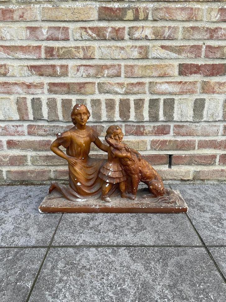Antiek keramisch beeld ca. 1900 – vrouw, kind en hond, Antiek en Kunst, Kunst | Beelden en Houtsnijwerken, Ophalen of Verzenden