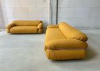 Sesann bouclé sofa Gianfranco Frattini -  Cassina, set van 2, Huis en Inrichting, Zetels | Zetels, Ophalen, 250 tot 300 cm, Mid century modern
