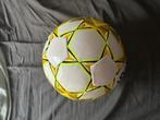 select bal, Sport en Fitness, Voetbal, Ophalen of Verzenden, Zo goed als nieuw, Bal