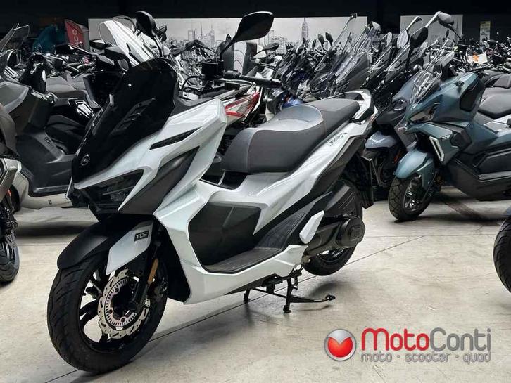 Sym Jet X 125 2025 [512 km], Fietsen en Brommers, Scooters | SYM, Zo goed als nieuw, Overige modellen, Benzine, Ophalen of Verzenden
