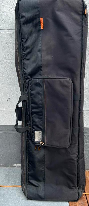 Sac de transport roland 140 x 40 x15 beschikbaar voor biedingen